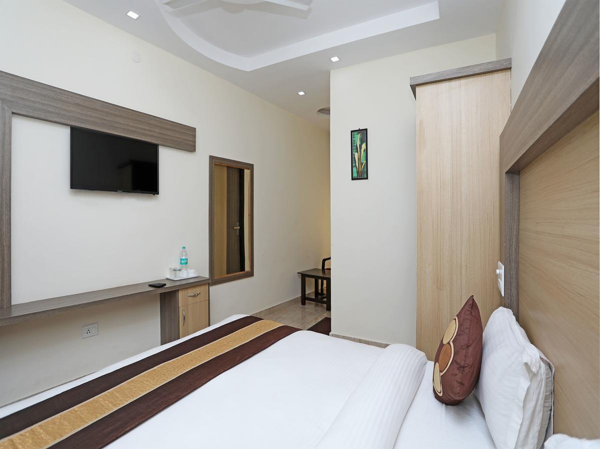 Doiwāla Hotel Kss Inn מראה חיצוני תמונה