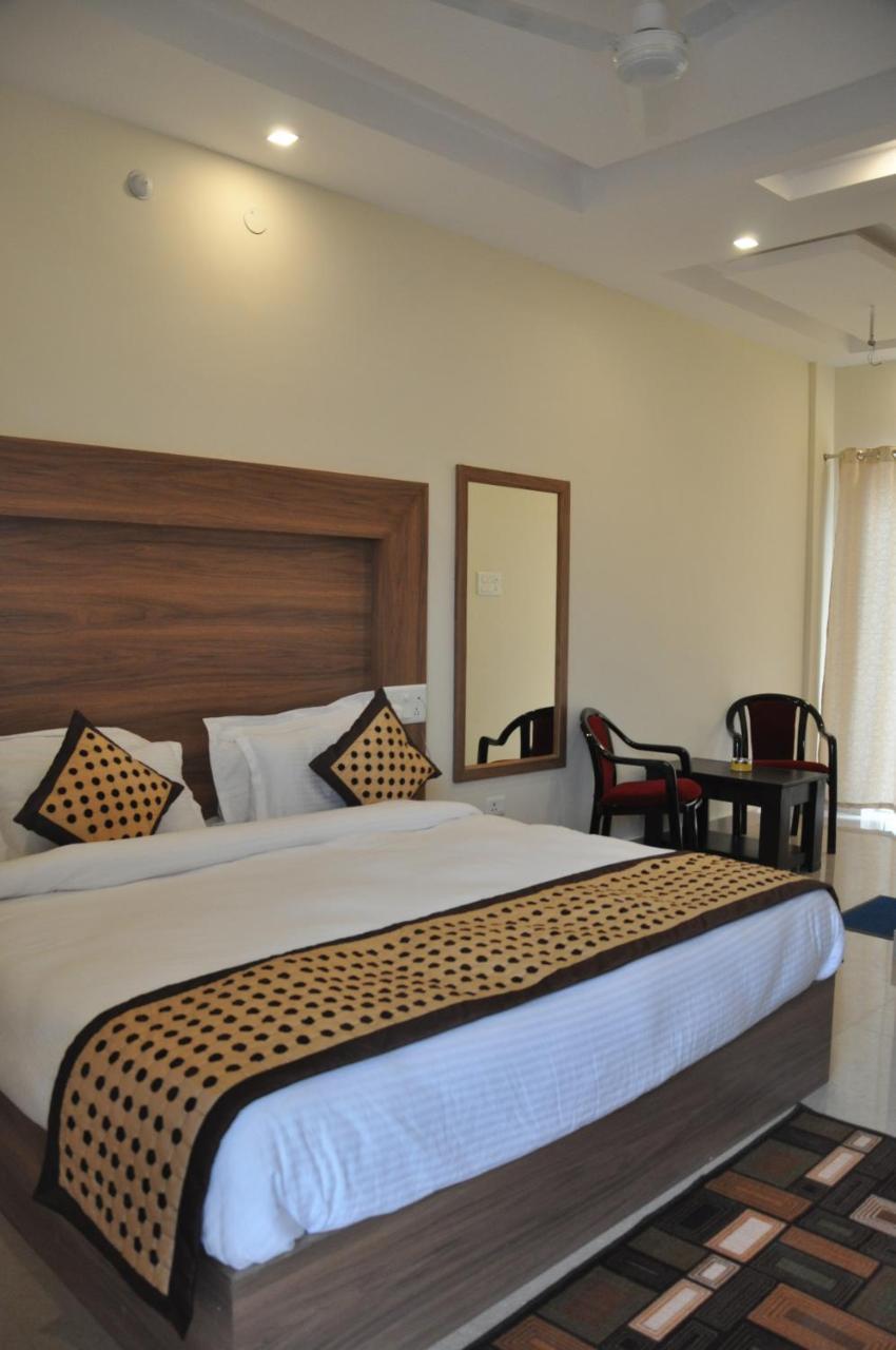 Doiwāla Hotel Kss Inn מראה חיצוני תמונה